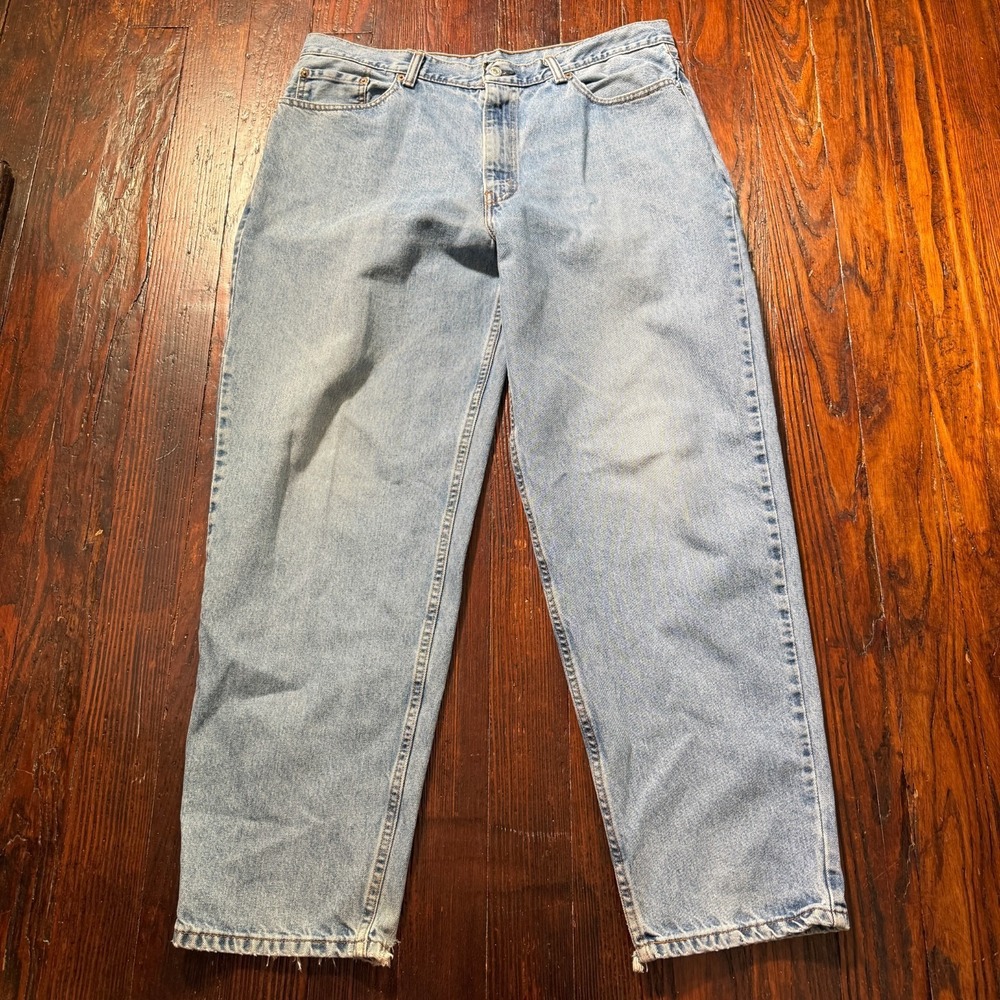 Vintage Levis 560 Jeans Mens 38x32 Blue Loose Fit Tapered Distress Fade 90s Y2K
